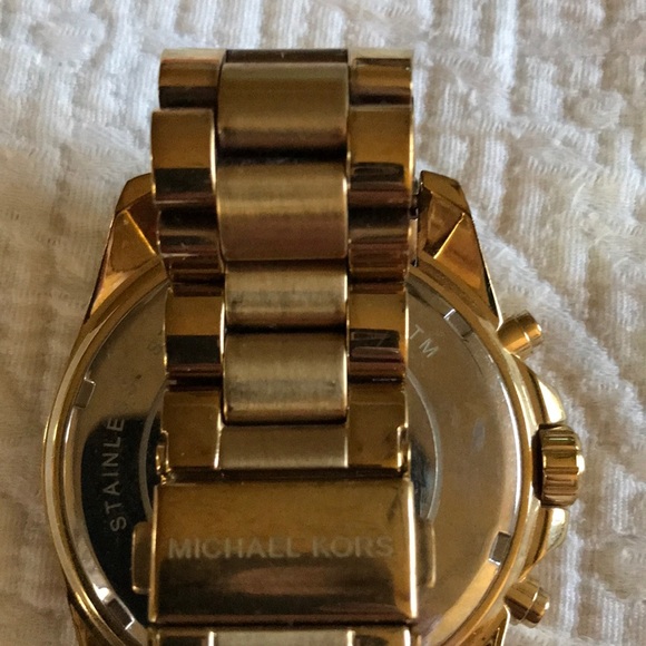 Michael Kors Watch - Picture 4 of 4